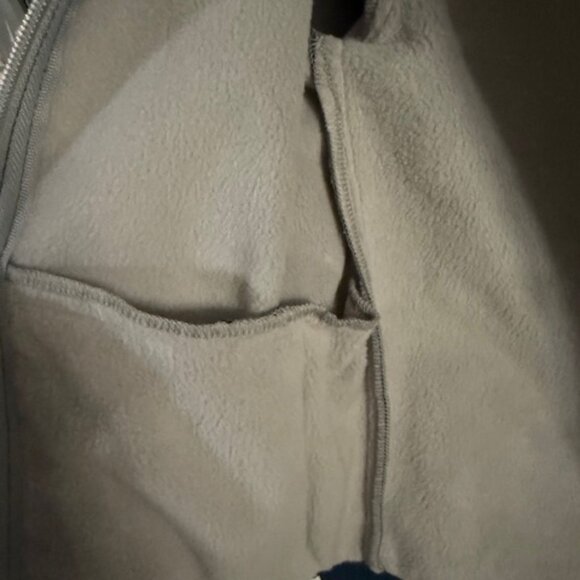 Lightweight Jacket - Picture 6 of 7